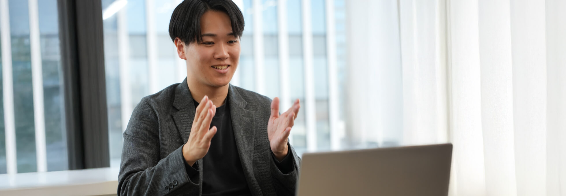 代理支援